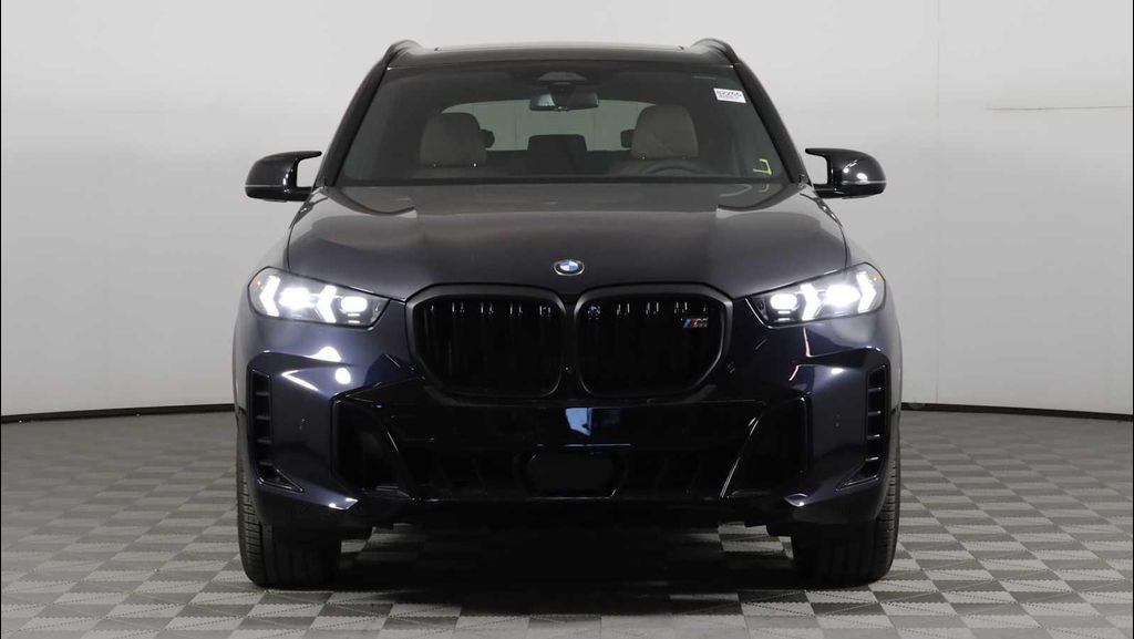 2026 BMW X5 M60I — фото 2