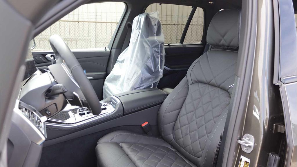 صورة 3 لـ 2026 BMW X5 XDRIVE40I
