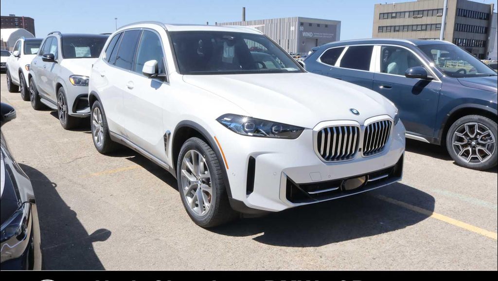 New 2026 BMW X5 PHEV xDrive50e