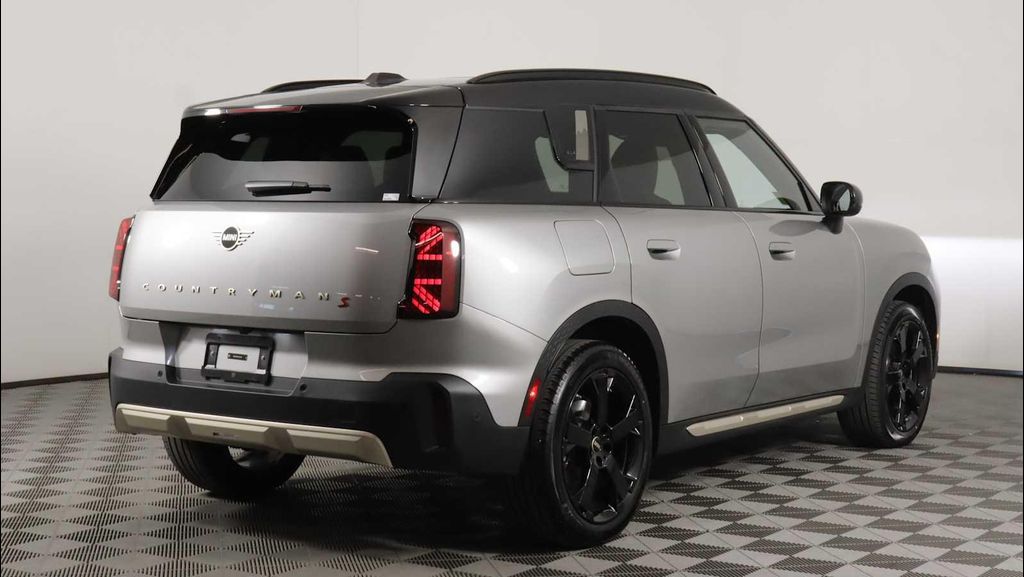 2025 MINI COUNTRYMAN COOPER S ALL4 照片 7