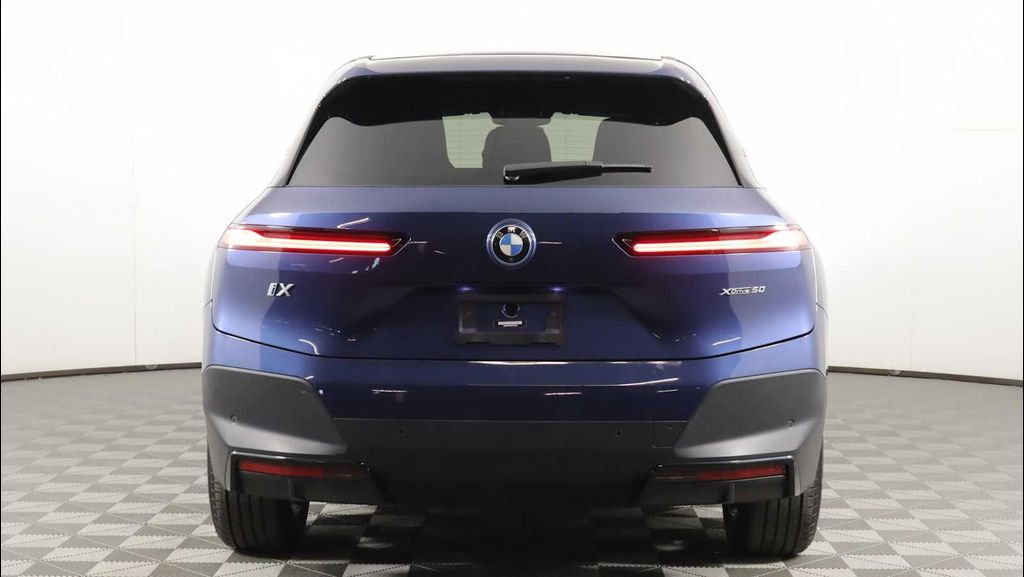 2024 BMW IX XDRIVE50 photo 5
