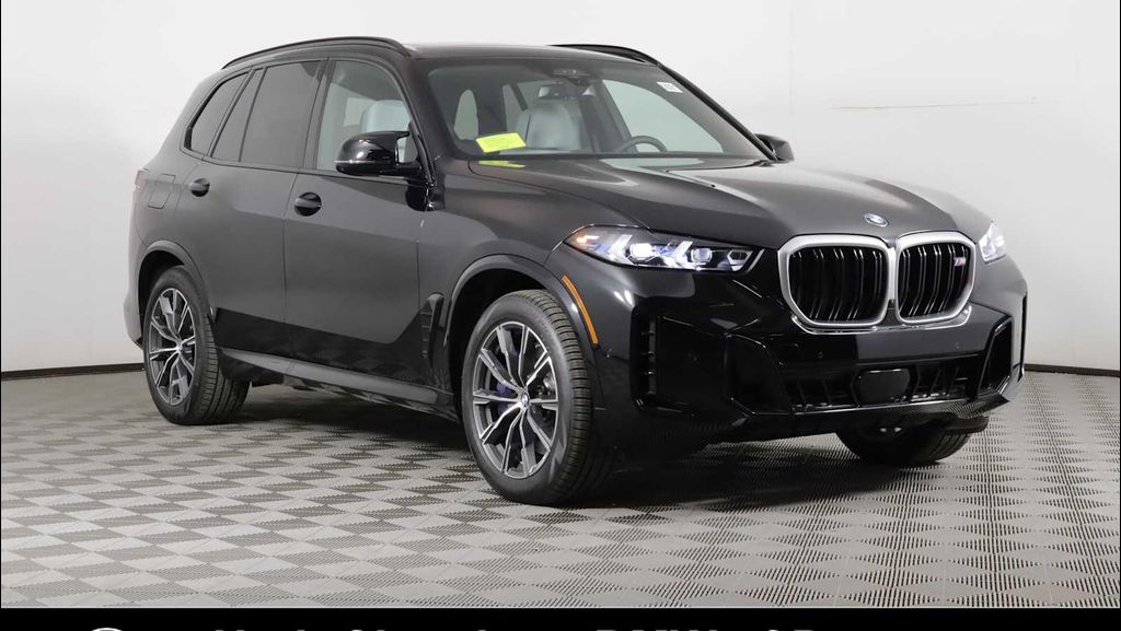 New 2026 BMW X5 M60i