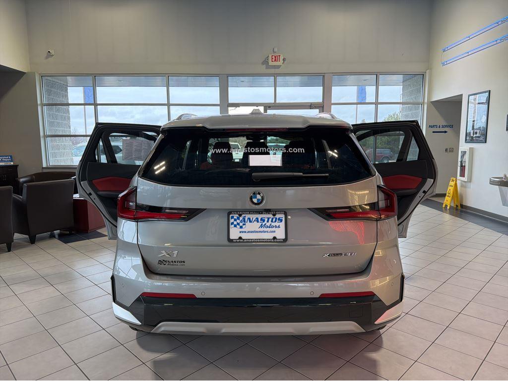 BMW X1 XDRIVE28I - 10