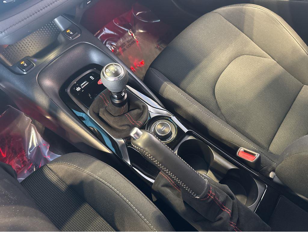 صورة مصغرة 24 لـ 2023 Toyota GR COROLLA CORE