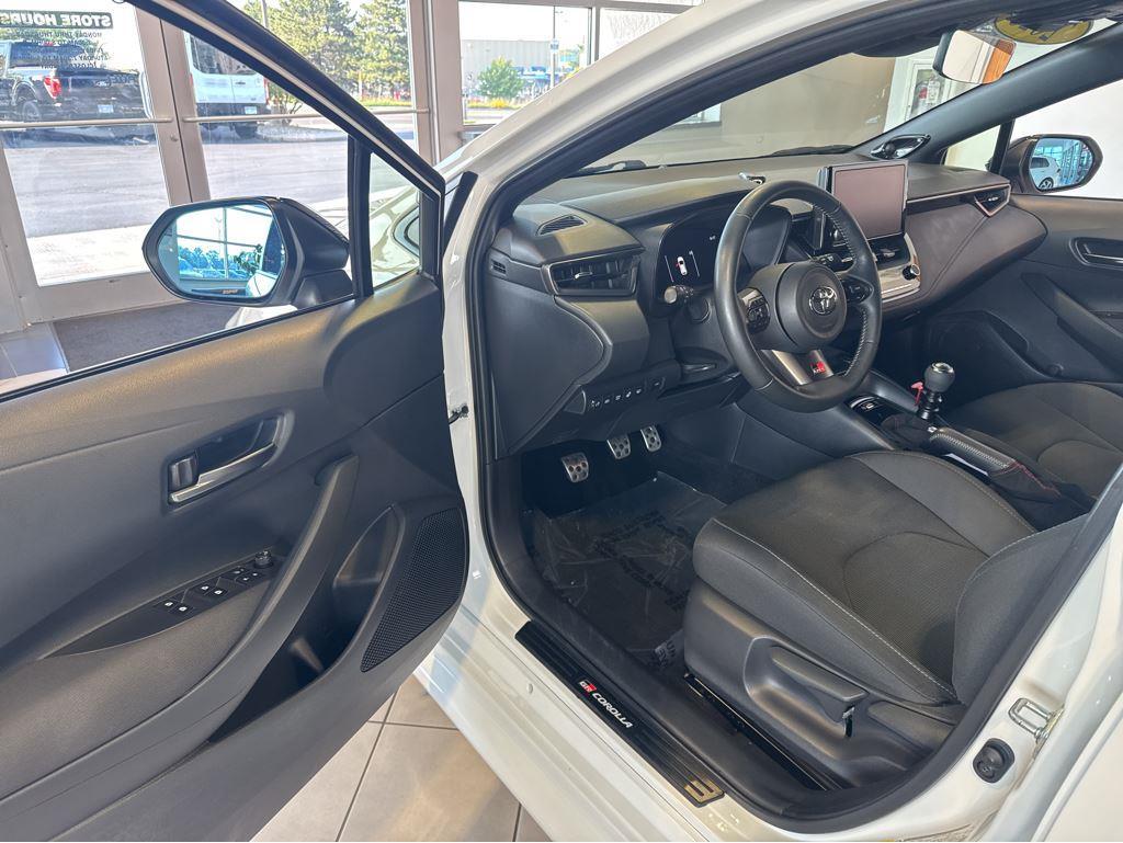 صورة مصغرة 15 لـ 2023 Toyota GR COROLLA CORE