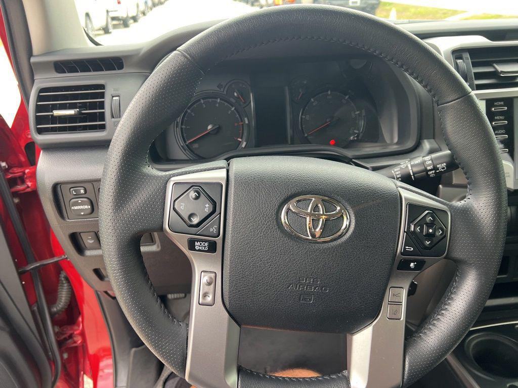 2021 Toyota 4RUNNER SR5 缩略图 57