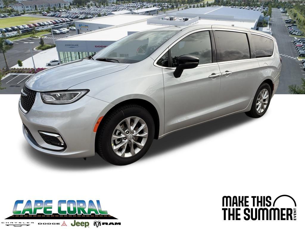 New 2026 Chrysler Pacifica Limited