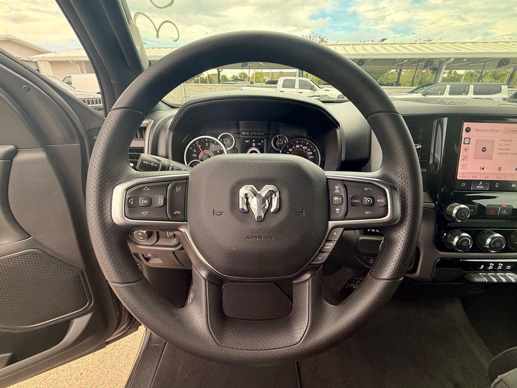 2026 RAM 1500 EXPRESS 缩略图 23