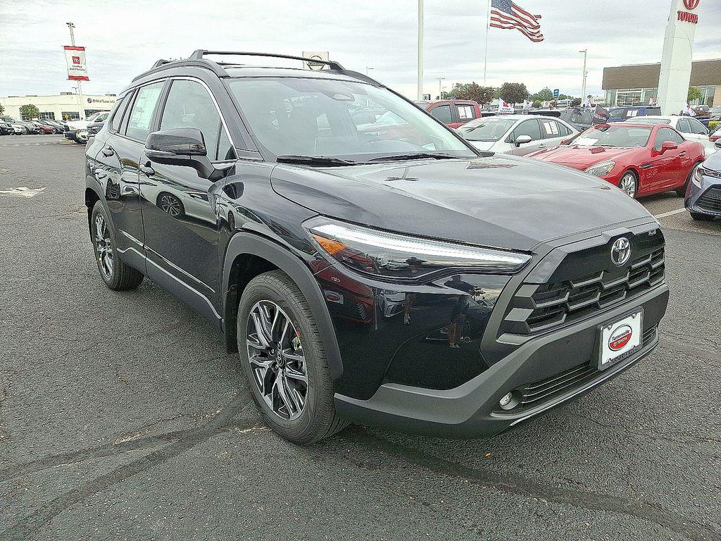 TOYOTA COROLLA CROSS - 2