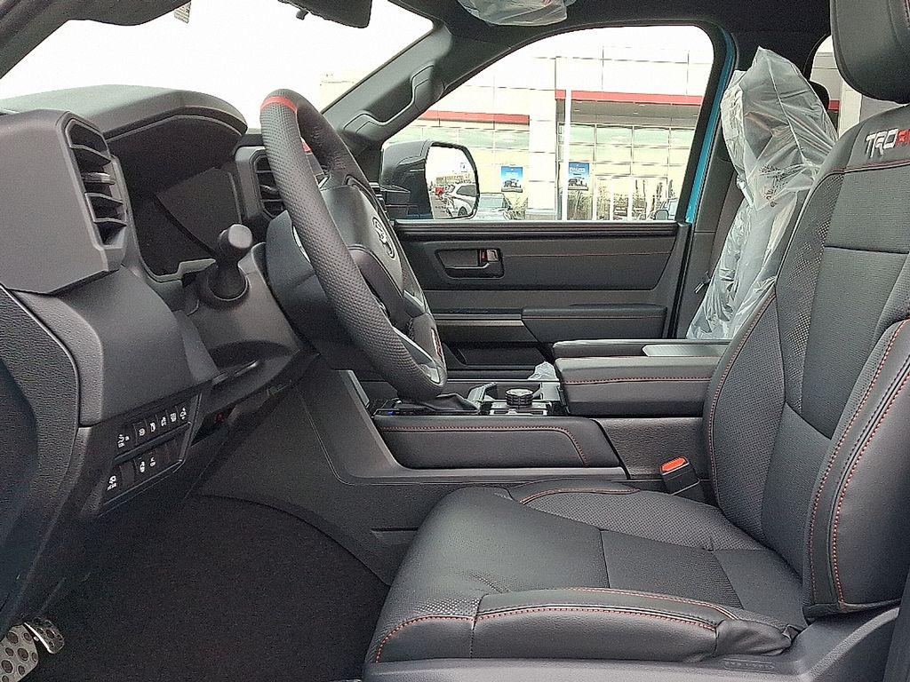 TOYOTA TUNDRA - 6