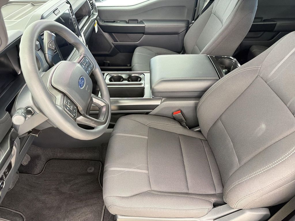 FORD F-150 STX - 5