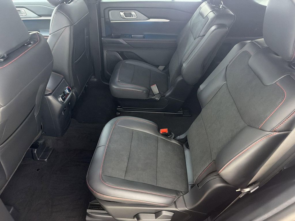 2026 FORD EXPLORER ST 缩略图 13
