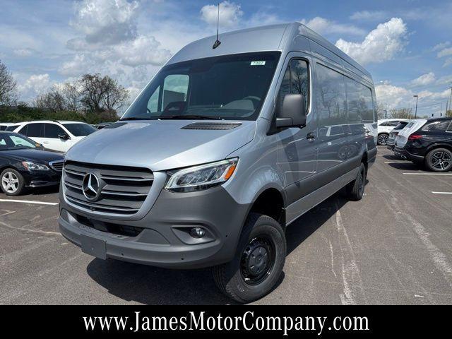 New 2026 Mercedes-Benz Sprinter 2500 170 WB High Roof Extended Cargo