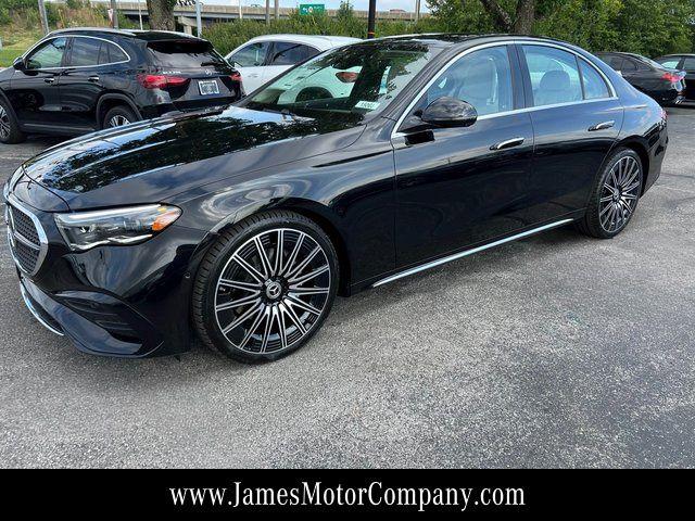 MERCEDES-BENZ E-CLASS - 1