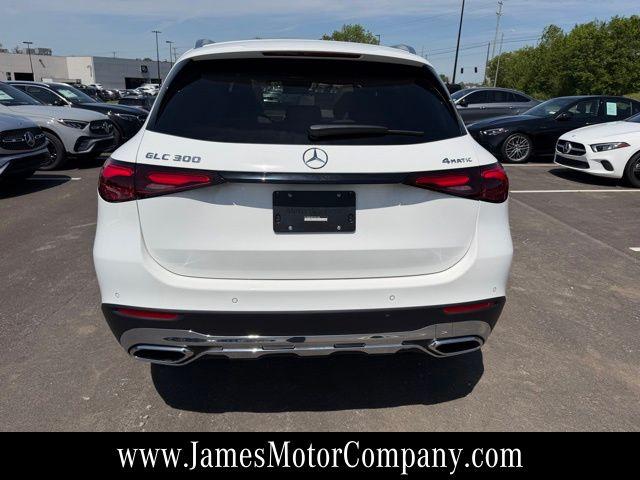 MERCEDES-BENZ GLC - 9