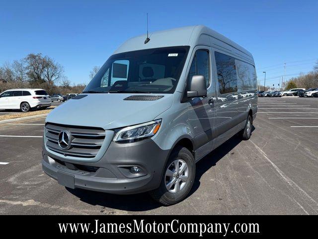 New 2026 Mercedes-Benz Sprinter 2500 High Roof