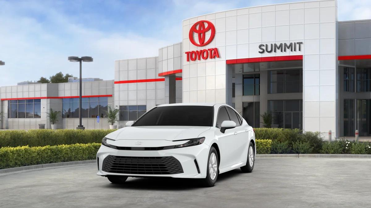 TOYOTA CAMRY - 3