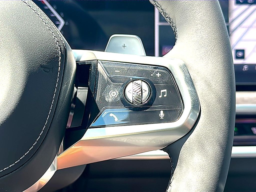 2026 BMW 740 — миниатюра 19