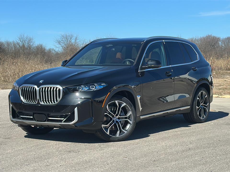 New 2026 BMW X5 PHEV xDrive50e