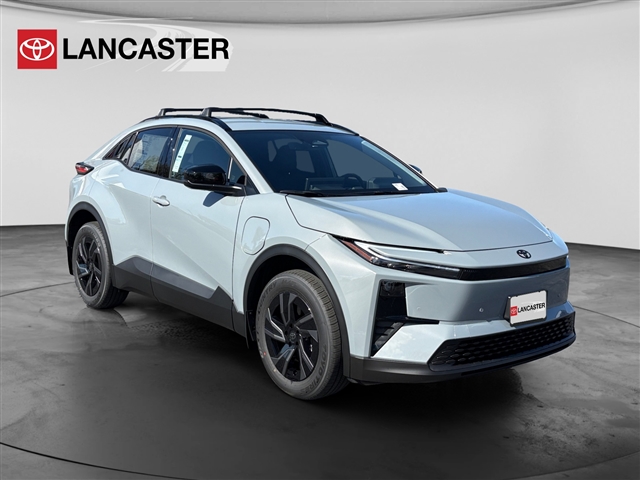 New 2026 Toyota C-HR SE