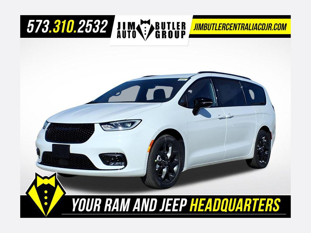 New 2026 Chrysler Pacifica L