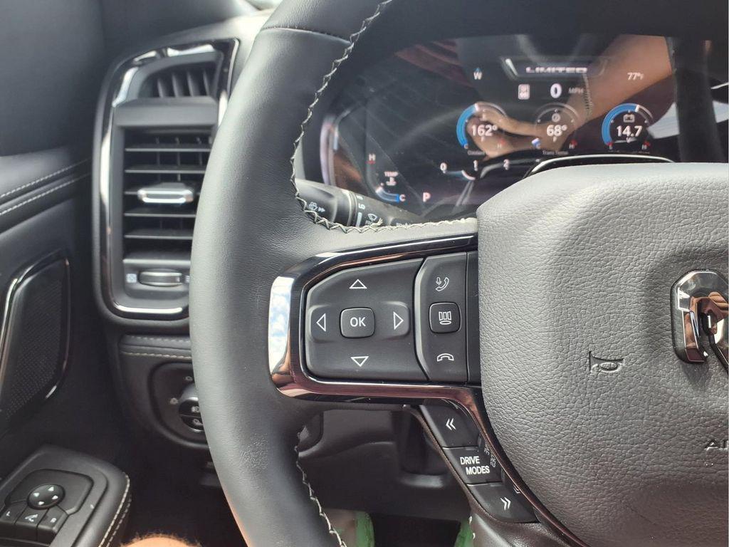 صورة مصغرة 21 لـ 2026 RAM 1500 LIMITED
