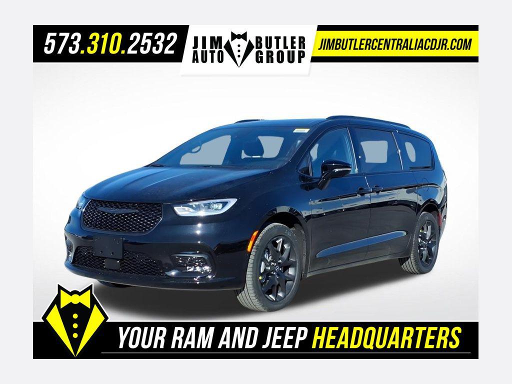 New 2026 Chrysler Pacifica L