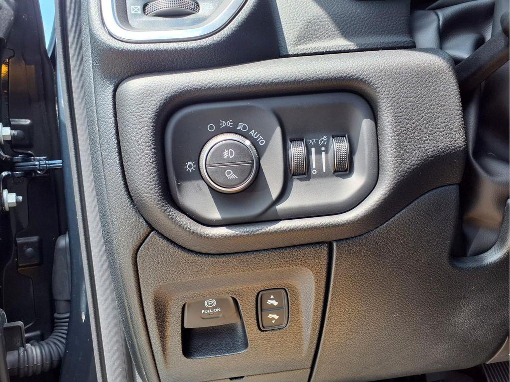 2026 RAM 1500 LARAMIE — миниатюра 17