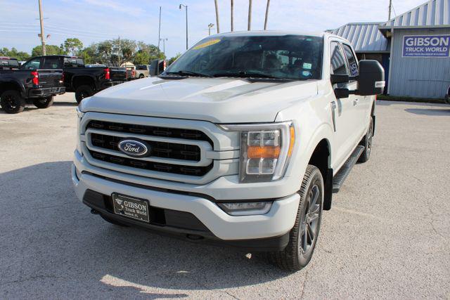 2023 FORD F-150 XLT photo 3