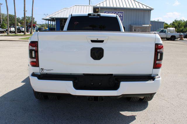 صورة 9 لـ 2024 RAM 3500 BIG HORN CREW CAB 4X4 8' BOX
