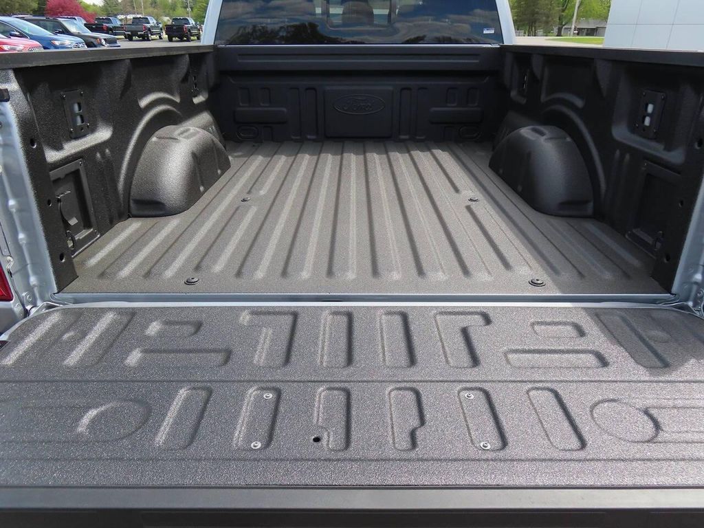 2026 FORD F-150 XLT — фото 7