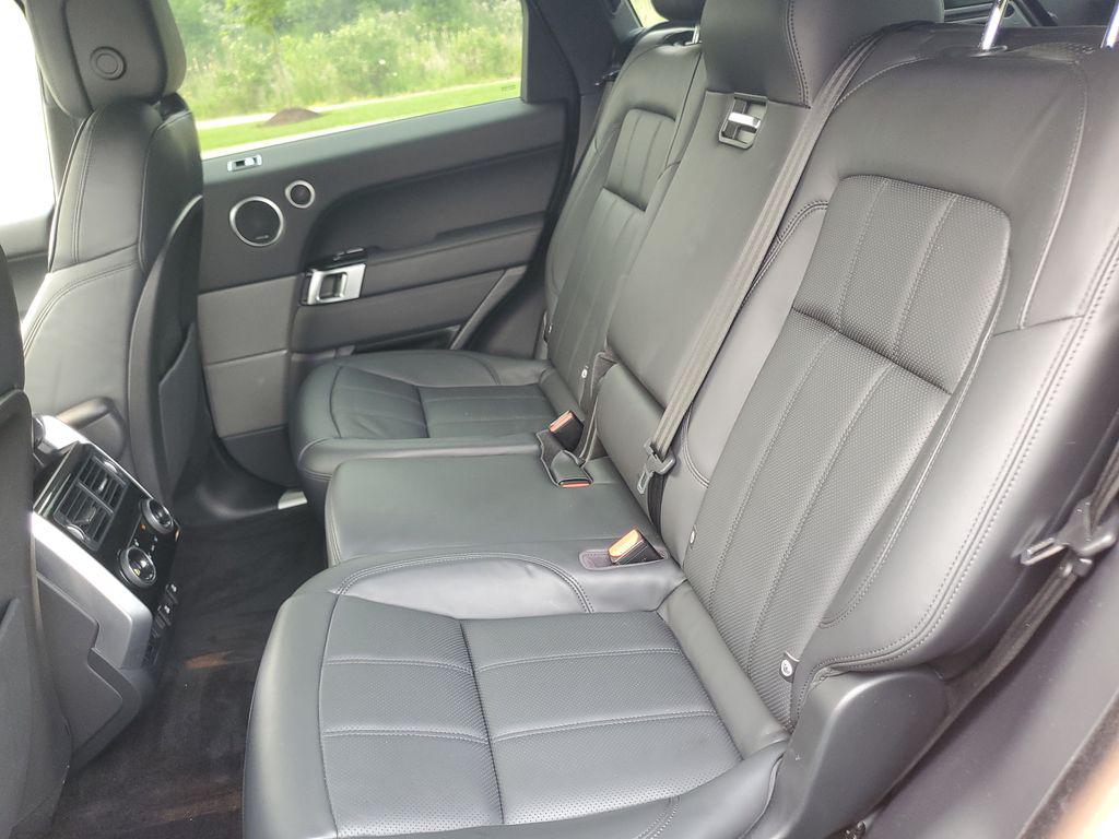 2021 LAND Rover RANGE ROVER SPORT HSE SILVER EDITION — миниатюра 32