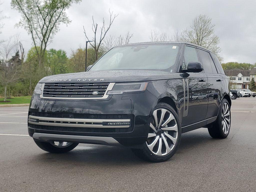 New 2026 Land Rover Range Rover P400 SE