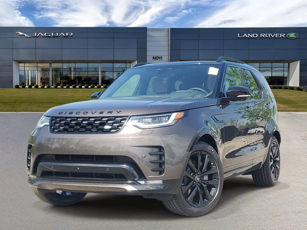 New 2026 Land Rover Discovery Dynamic SE