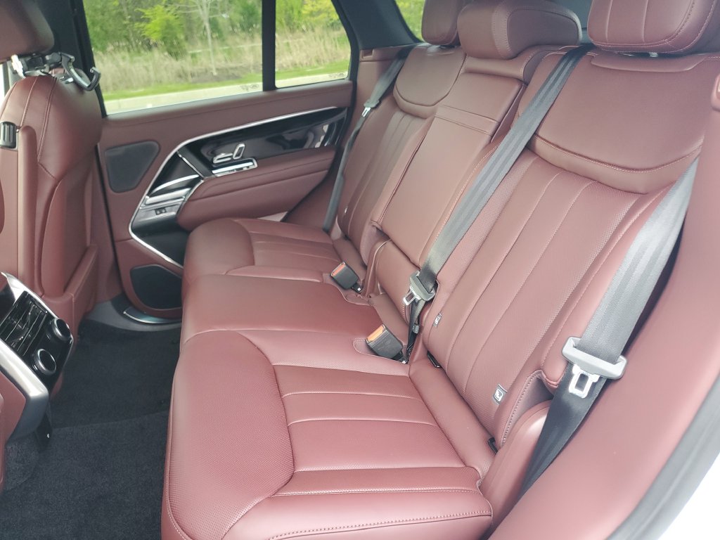 صورة مصغرة 29 لـ 2026 LAND Rover RANGE ROVER SE