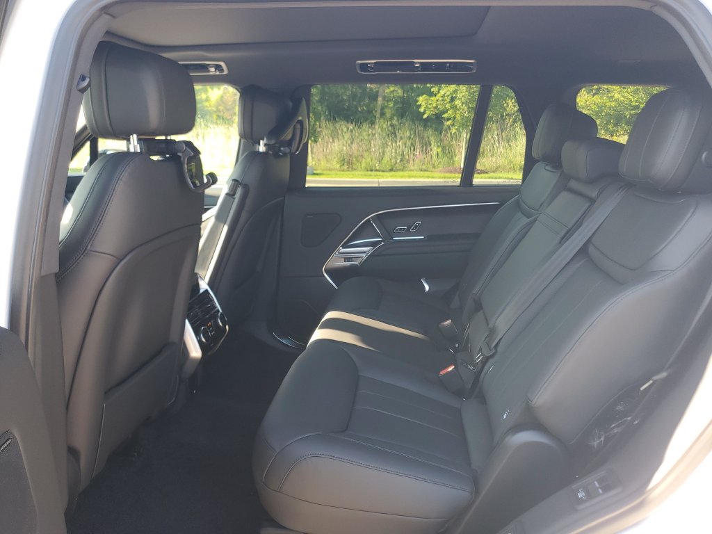 2026 LAND Rover RANGE ROVER SE — миниатюра 23