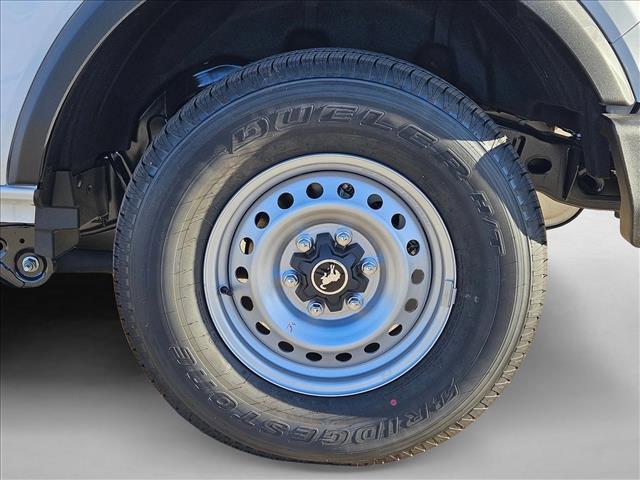 FORD BRONCO - 10