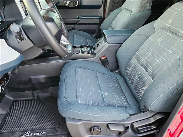 FORD BRONCO - 4