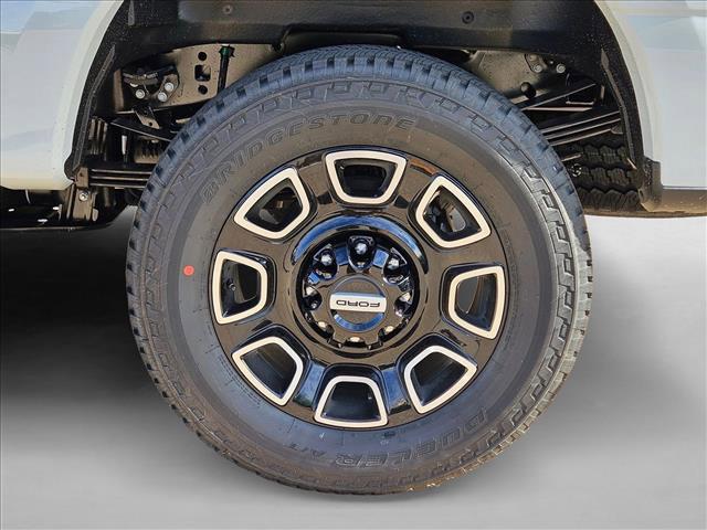 صورة 10 لـ 2026 FORD F-250 PLATINUM