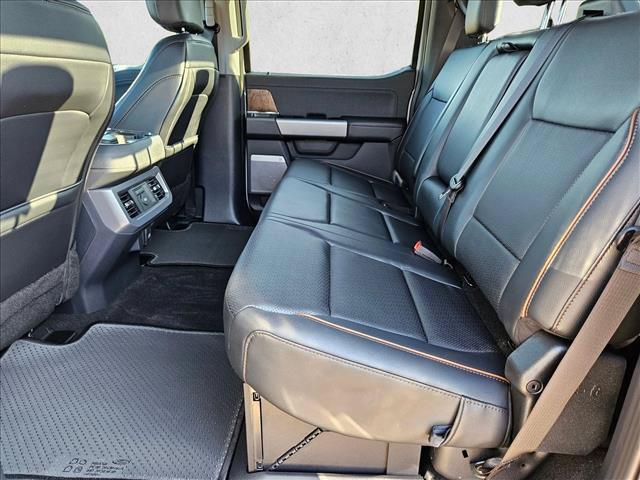 2026 FORD F-450 LARIAT 照片 16