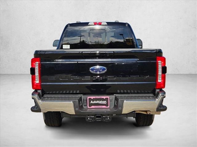 2026 FORD F-250 LARIAT — фото 8
