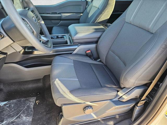 صورة مصغرة 4 لـ 2026 FORD F-150 STX