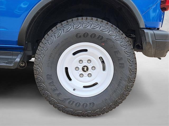 FORD BRONCO - 10