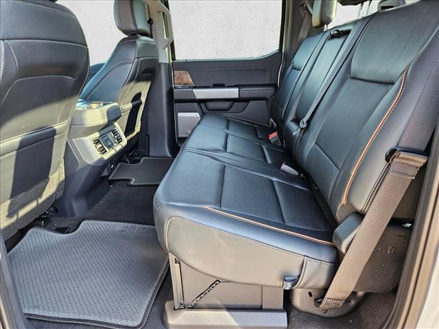 صورة مصغرة 16 لـ 2026 FORD F-250 LARIAT