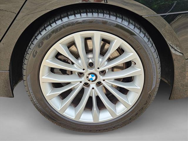 صورة مصغرة 25 لـ 2023 BMW 530 I