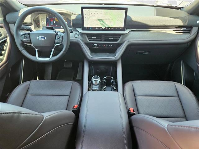 صورة مصغرة 15 لـ 2026 FORD EXPLORER PLATINUM