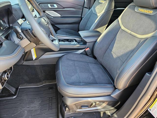 2026 FORD EXPLORER TREMOR 照片 4