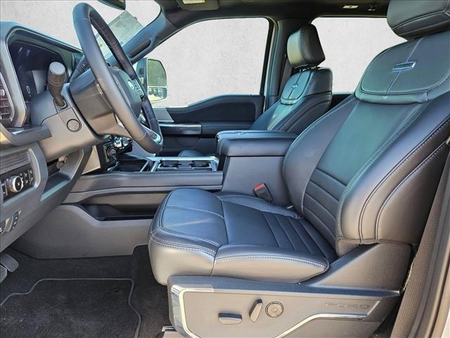 2026 FORD F-250 PLATINUM — фото 4