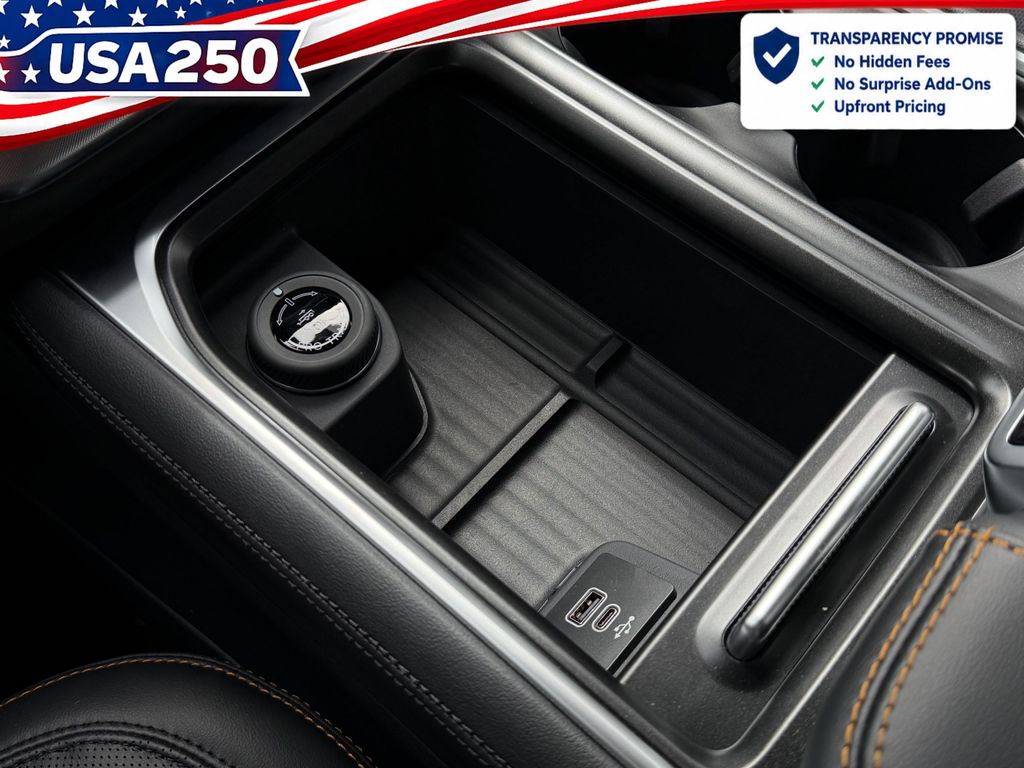 2026 FORD EXPEDITION TREMOR 缩略图 18