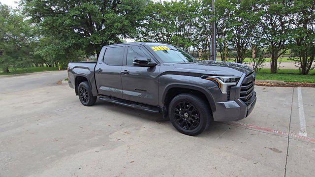 TOYOTA TUNDRA - 2
